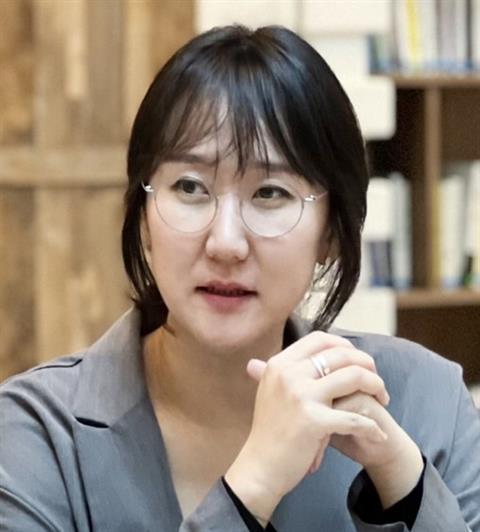 홍현주 교수